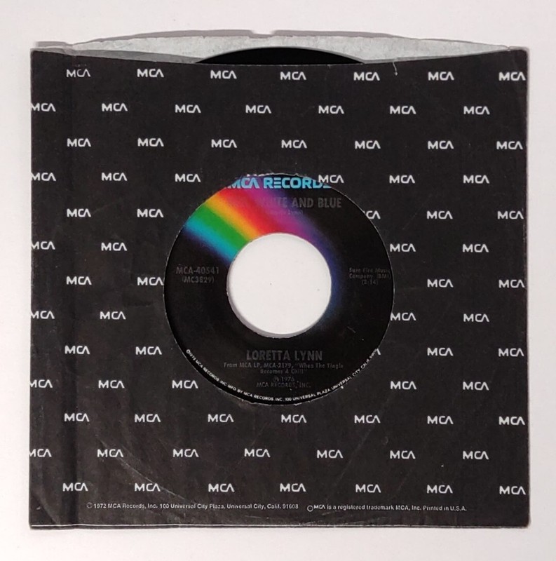 Loretta Lynn Red, White And Blue / Sounds Of A New Love 45 RPM