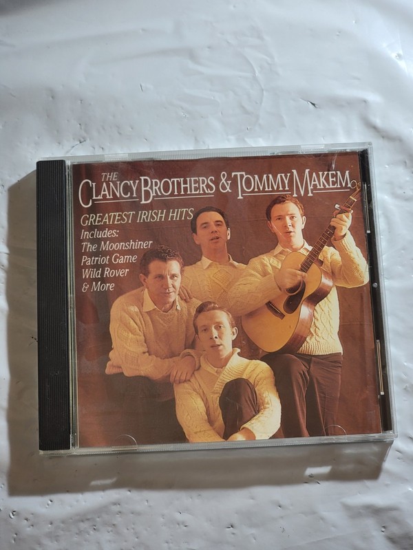 The Clancy Brothers & Tommy Makem Greatest Irish Hits CD – Live Folk Music