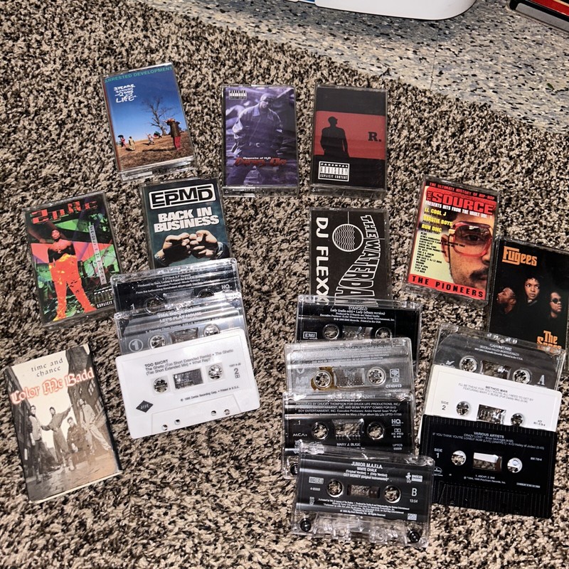 cassette tapes lot 90s hip hop. Rap 2Pac. 19 total. Fugees dj flex. the water da