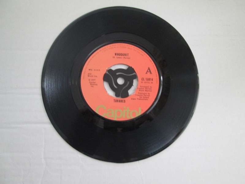 Tavares 7″ UK 45 Whodunit Funk / Soul / Disco 1977