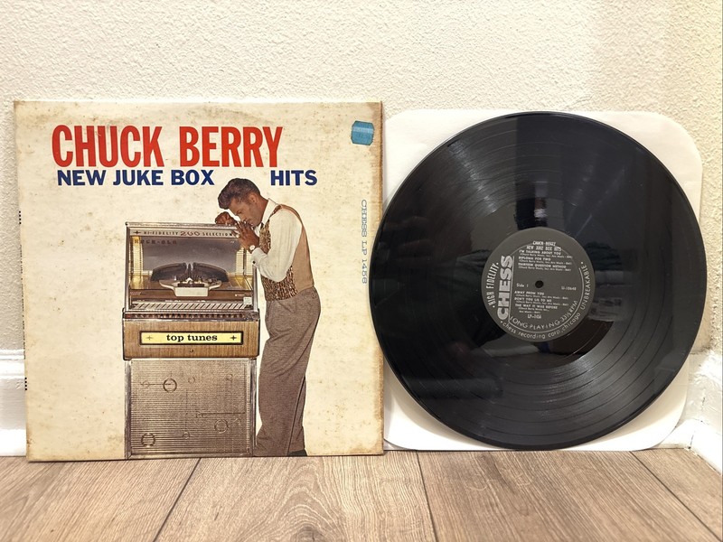 Chuck Berry «New Juke Box Hits» Original LP – Mono Chess LP 1456 DG CLEAN