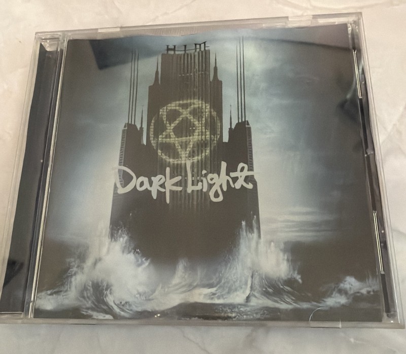 HIM – «Dark Light» Music CD (Compact Disc – With Lyrics) Finnish Goth Rock*READ*