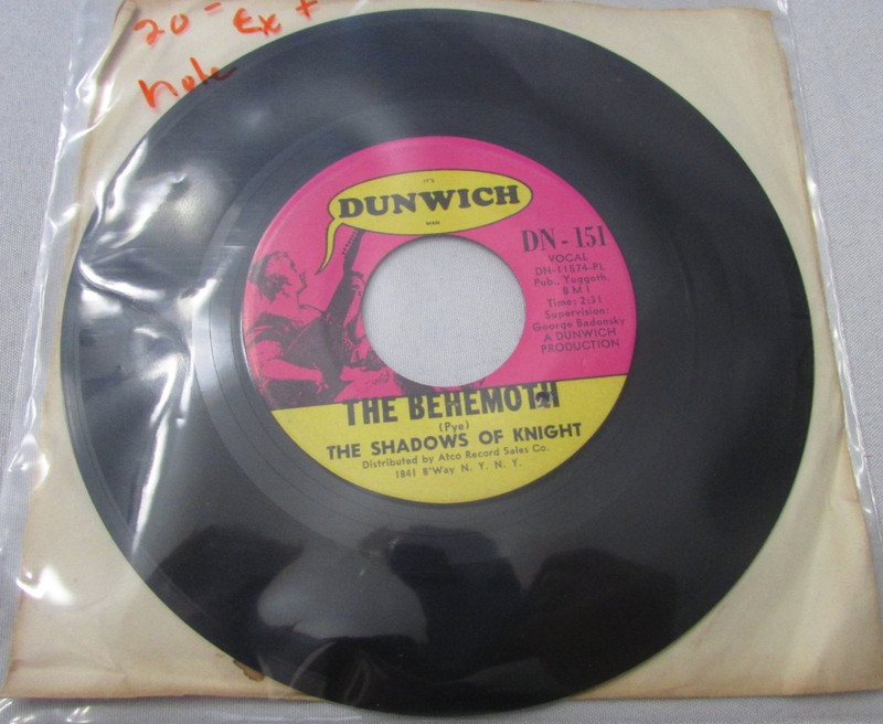 THE BEHEMOTH THE SHADOWS OF KNIGHT HOLE IN LABLE 7″ 45 RPM VINYL EX+ R21