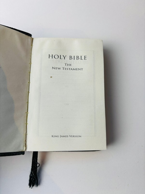 New Testament Holy Bible KJV King James Version Pocket gallery