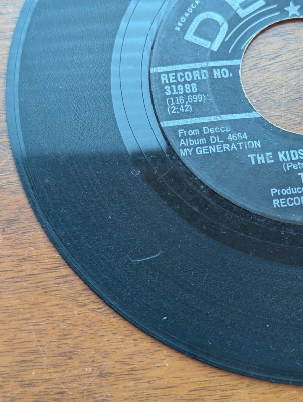 The Who - 45, 7" THE KIDS ARE ALRIGHT, A LEGAL MATTER 31988 gallery
