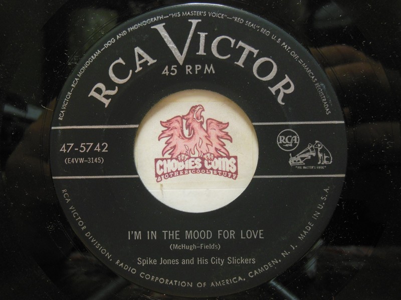 Spike Jones – Secret Love / I'm In The Mood For Love, 45 RPM VG+ (30M) gallery
