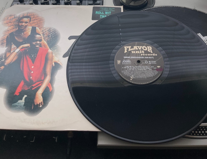 Zhané – Hey Mr. D.J. OG 1993 Press 12″ PROMO in Picture Cover VG+/VG