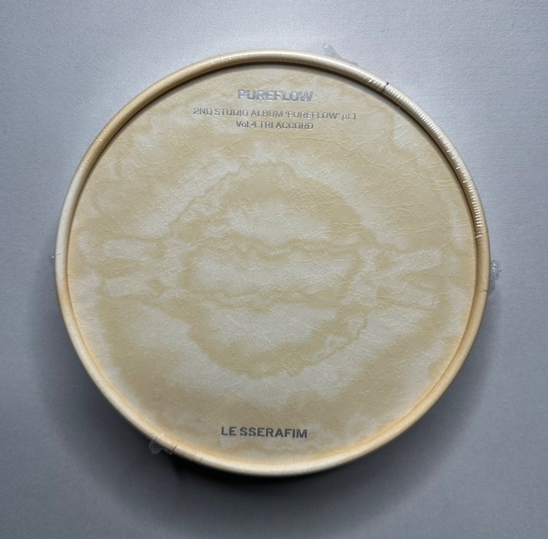 LE SSERAFIM – PUREFLOW pt.1 2nd Album – hello82 Exclusive Signed Ver.