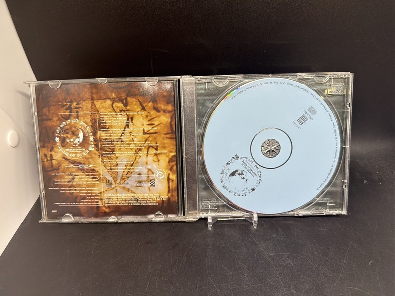 Cypress Hill: III (Temples of Boom) Tested Case Cracked On Back gallery
