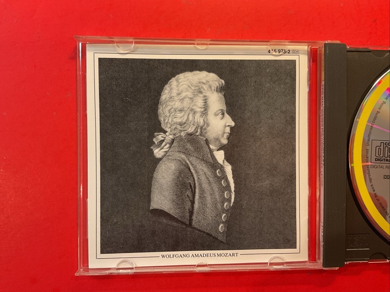 Mozart / Violinkonzerte Nos. 2 & 4 Perlman Wiener Levine CD Good Condition gallery